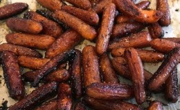 Balsamic Roasted Baby Carrots